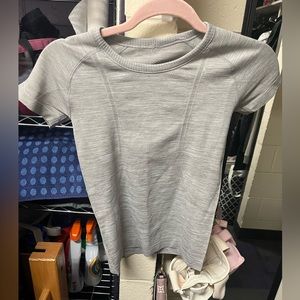 LULULEMON Swiftly Tech gray shirt UNWORN